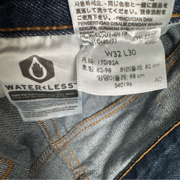 Levi’s 501 Jeans Mens 32x30 Tag Straight Leg Cotton Button Fly Dark Blue EUC - Picture 8 of 8